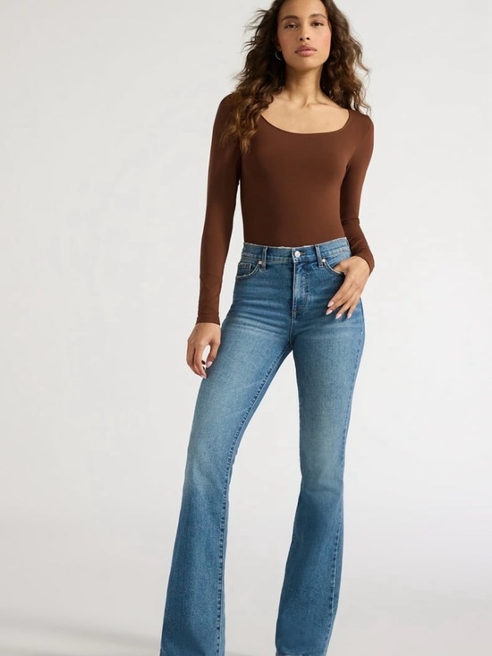 Sofia vergara Denim - Sophie Vergara women’s size 6 melisa High-Rise Flared Women's Jeans in Blue,New